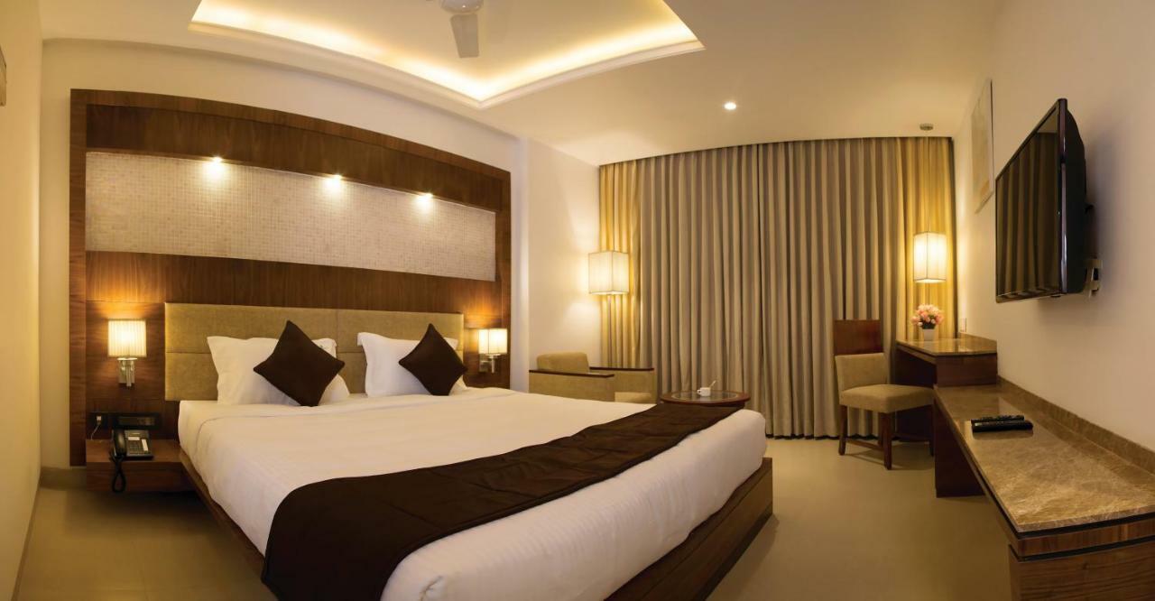 Hotel Urvashi Residency Chennai Exterior foto